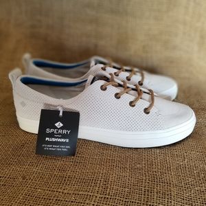 NEW Sperry Vibe Plushwave Pin Perforated Sneaker